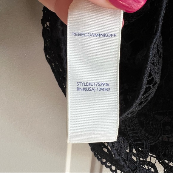 Rebecca Minkoff Black Lace Jade Top L NWT - Picture 13 of 14